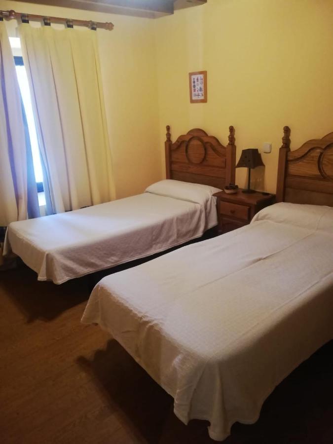 La Aliseda de Tormes Casa Rural Del Chopo מראה חיצוני תמונה
