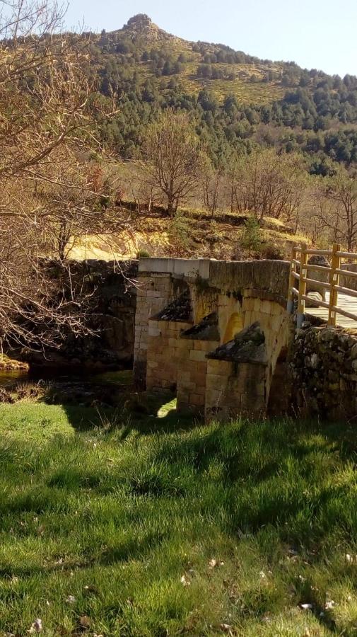 La Aliseda de Tormes Casa Rural Del Chopo מראה חיצוני תמונה