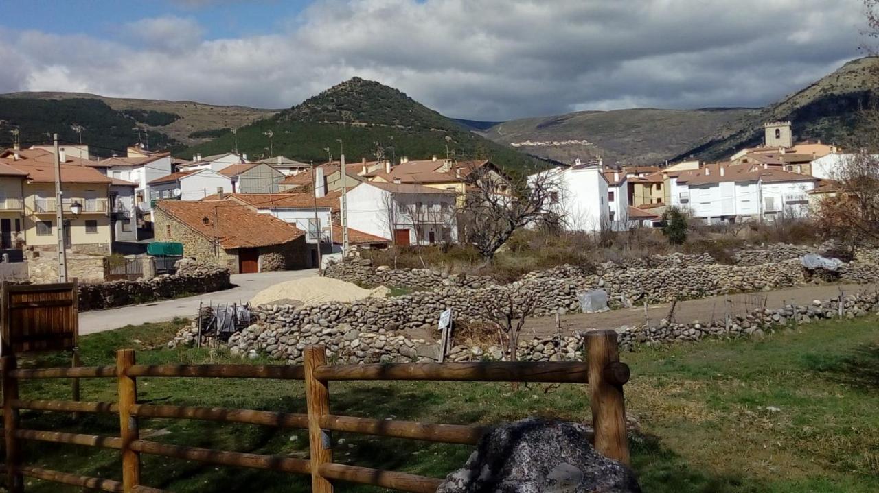 La Aliseda de Tormes Casa Rural Del Chopo מראה חיצוני תמונה